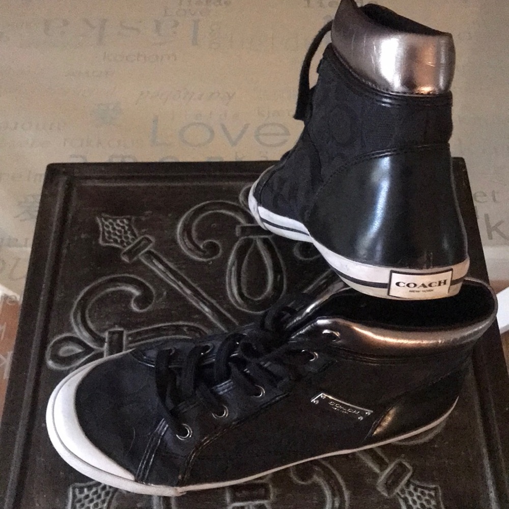 Coach Hi-top shoes